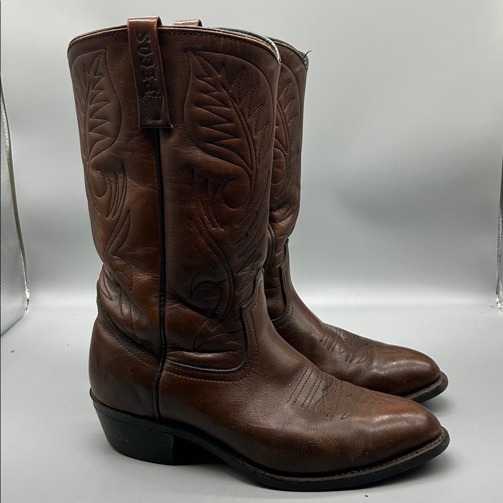 Men's size 8.5 VINTAGE PECOS REDWING BOOTS